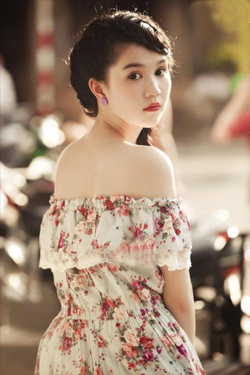 'Lục lọi' BST váy maxi lãng mạn của Ngọc Trinh - 12