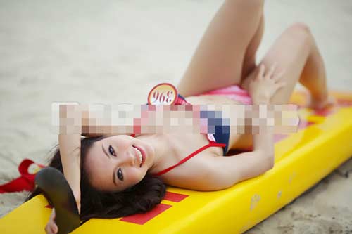 Thí sinh hoa hậu Việt Nam nóng bỏng với bikini - 4